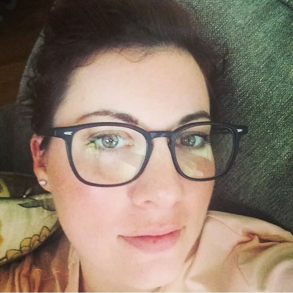 Meet your Posher, Kelly
